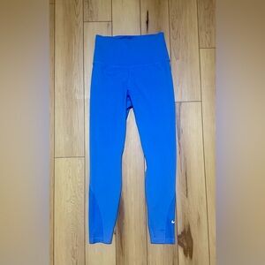 Nike Dri-Fit High Rise Leggings with Mesh Detail Size Small Cornflower Blue